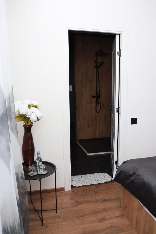 Station Boutique Hotel Гюмри Екстериор снимка
